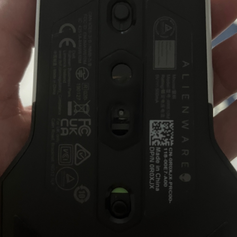 Alienware Black Gaming Mouse - Picture 3 of 4